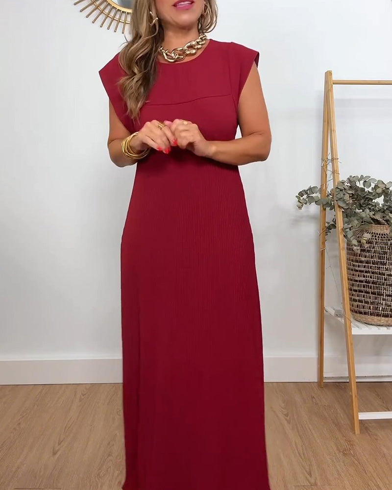 Fantastisches schlichtes einfarbiges Kleid mit Falten