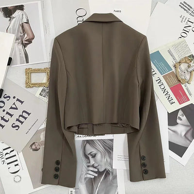 Schwarze Cropped Blazer Frau Trend Kragen